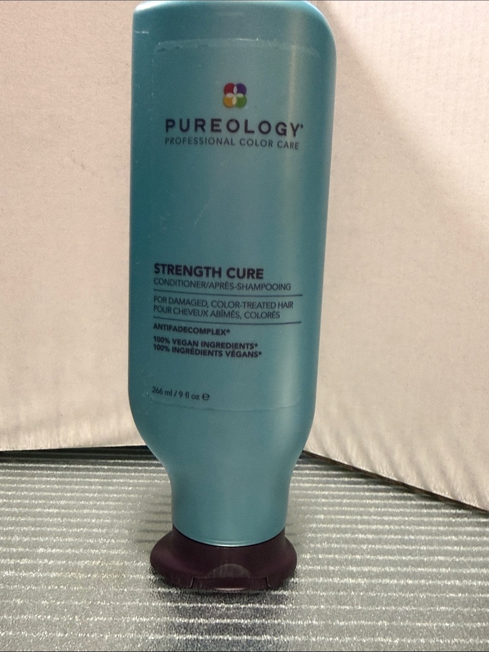 Pureology Strength Cure Conditioner - Blue